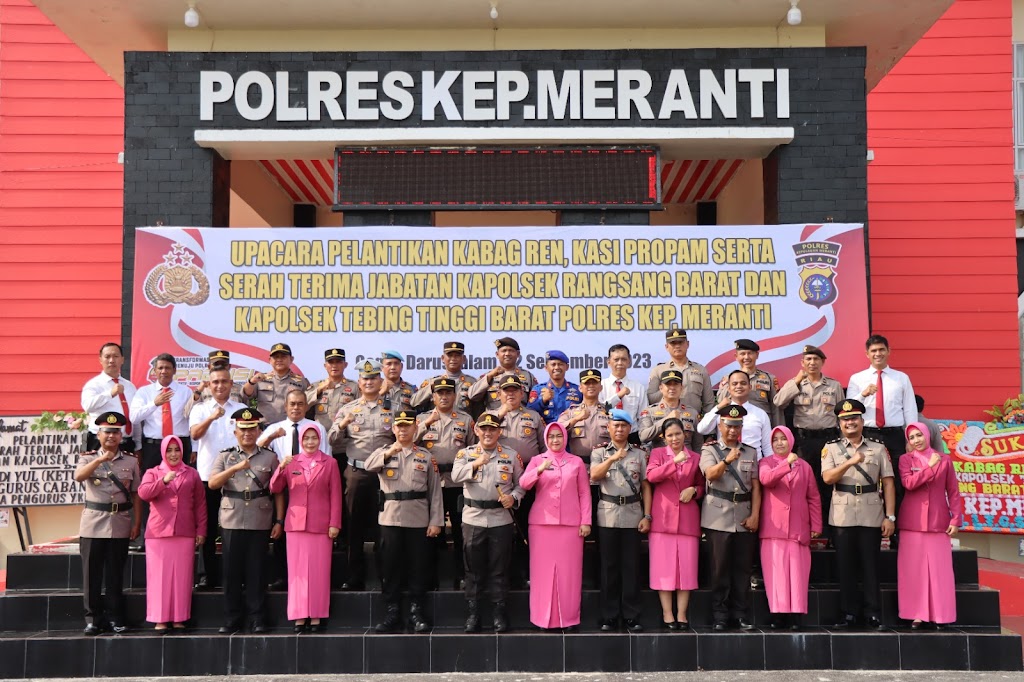 Pimpin Pelantikan dan Sertijab Sejumlah Pejabat, Kapolres Meranti Ajak Tingkatkan Kinerja