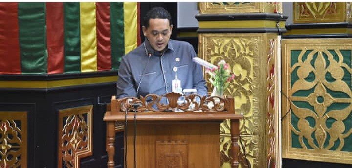 DPRD Kota Pekanbaru Gelar Paripurna Pandangan Umum Fraksi terhadap Nota Keuangan Ranperda APBD P 2023