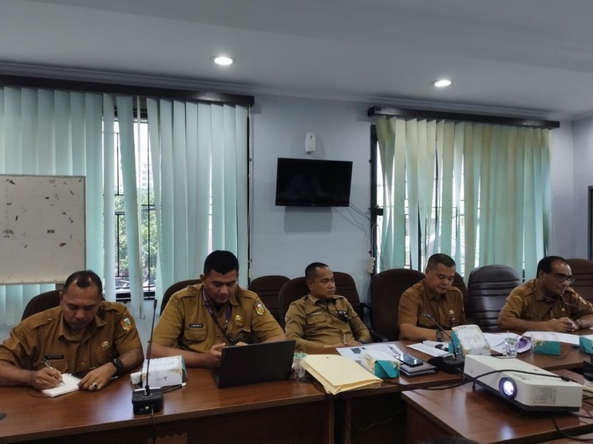 Komisi III Hearing bersama Disdik Pekanbaru Bahas Jarak Zonasi PPDB Tahun 2023
