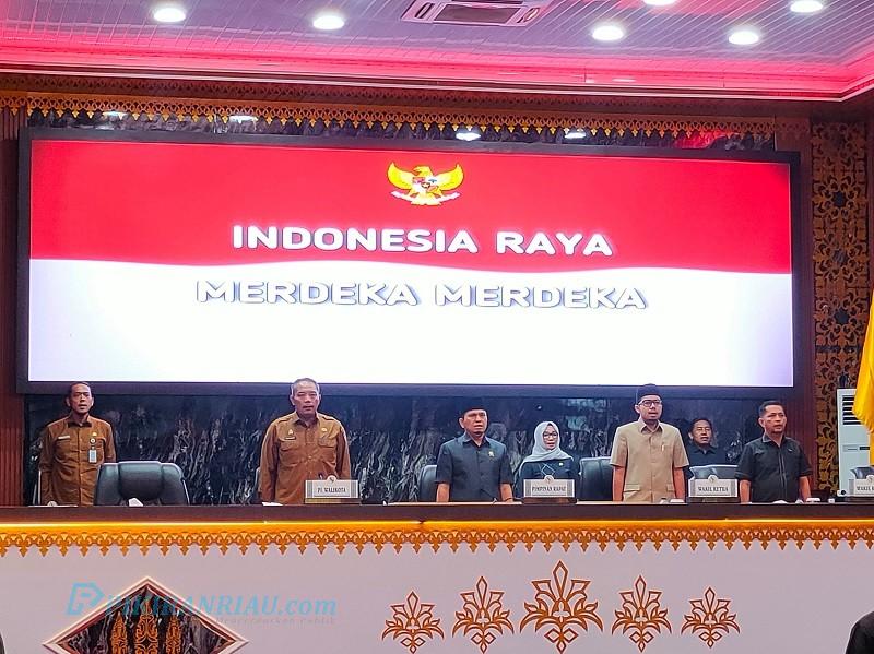Fraksi DPRD Pekanbaru Sampaikan Pandangan Umum Terhadap Ranperda KTR dan Perubahan Perda Nomor 2 Tahun 2017