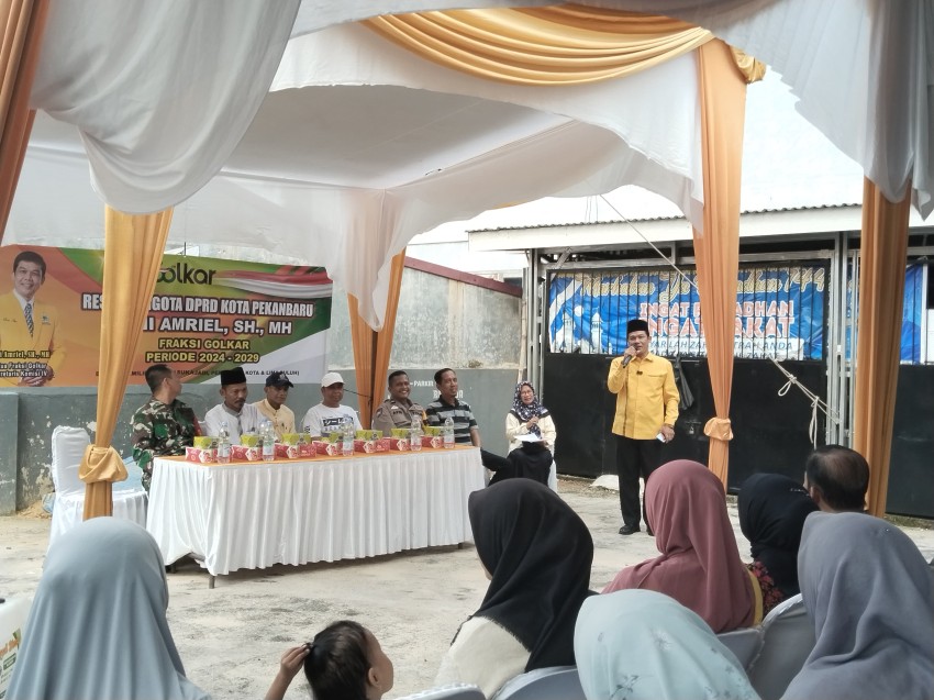 Jalan Rusak Karena IPAL dan PDAM di Tanah Datar Jadi Keluhan Warga Saat Reses Roni Amriel