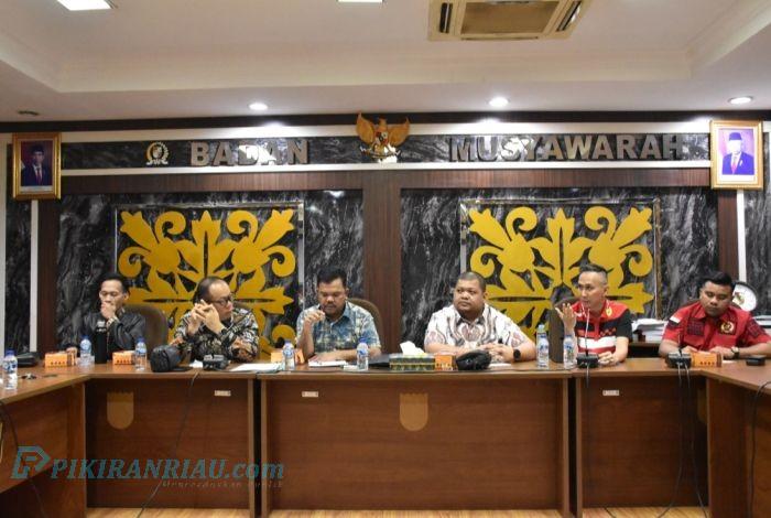 Fraksi PDIP DPRD Pekanbaru Terima Aspirasi Pedagang Pasar Malam Cut Nyak Dien