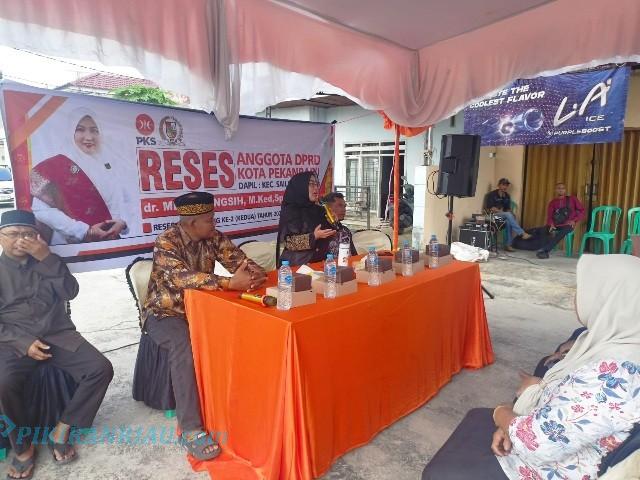 Reses dr Meiza di Air Dingin, Ajak Warga Dukung Program Walikota dan Wakil Walikota Pekanbaru